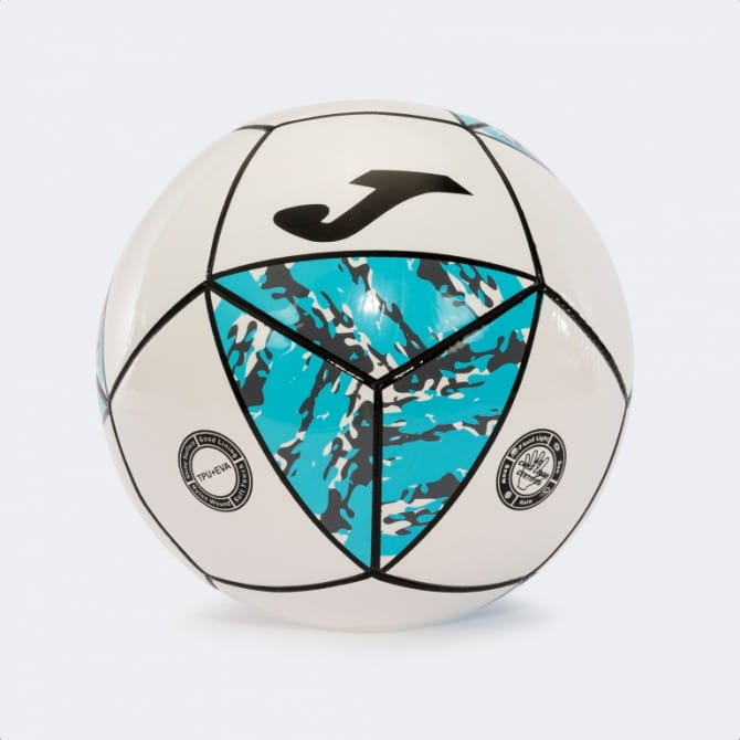 Myach-futbolnyy-CHALLENGE-400851.216-670x670.jpg